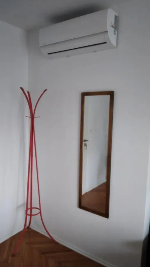 Apartman 400 Met Od Plaze, Park Free Póla