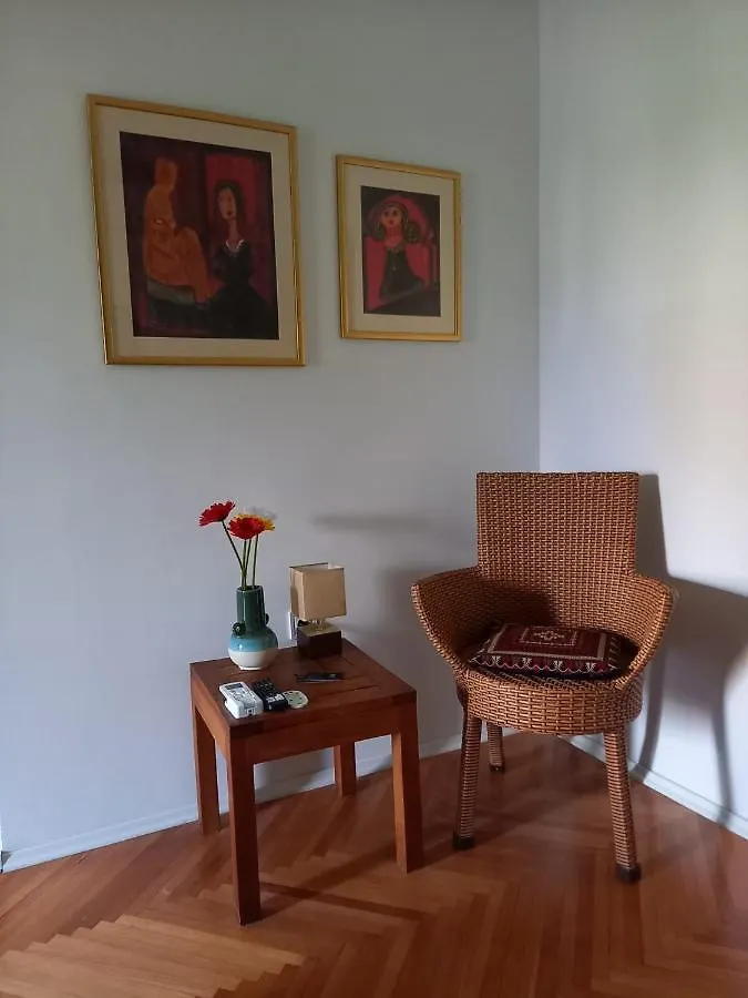 Apartman 400 Met Od Plaze, Park Free Póla 0*,